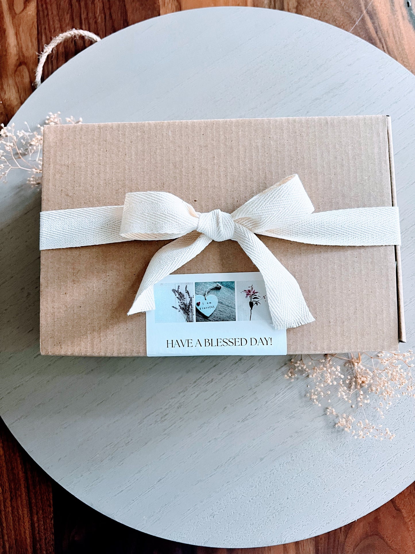 Pouch Box